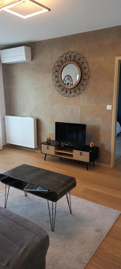 T2 Centre Ville, Soulages, Amphitheatre - Wifi Clim Balcon Parking Rodez Exterior foto